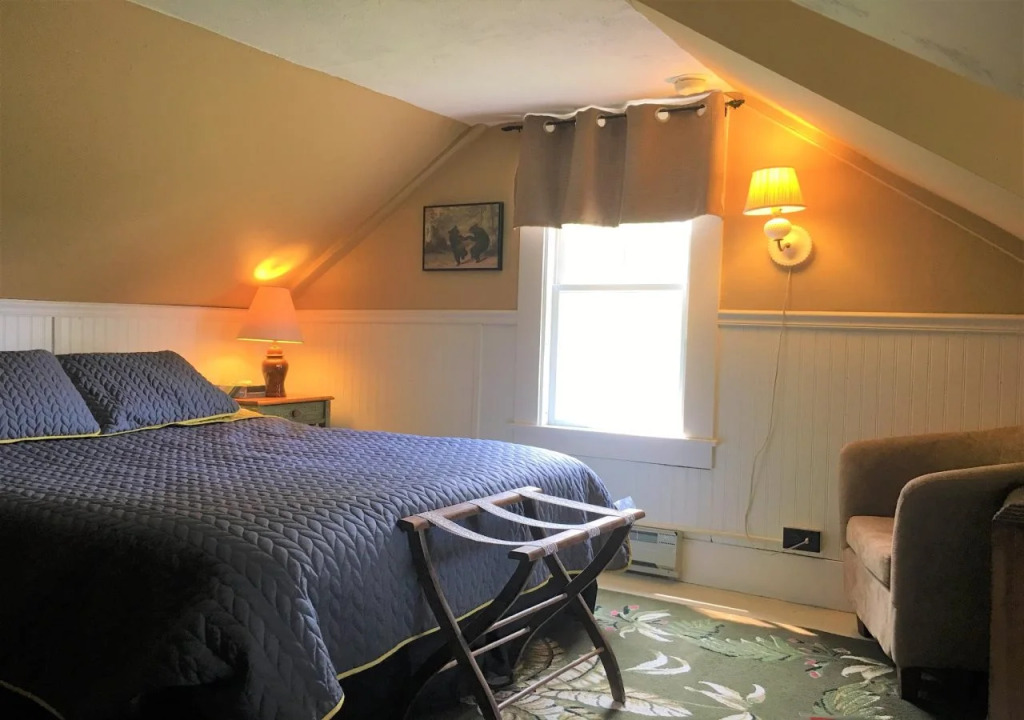 Center Lovell Inn