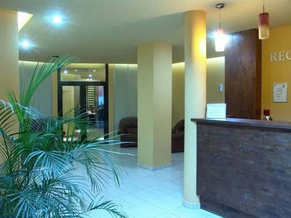 Hotel Oasis