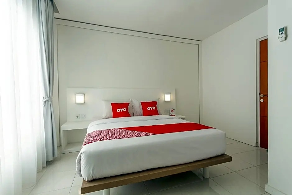 OYO 2510 Selasar Senggigi Residence