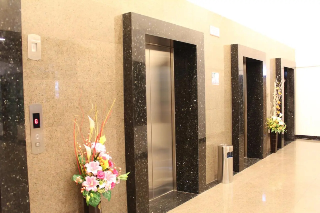 Aroma Hotel