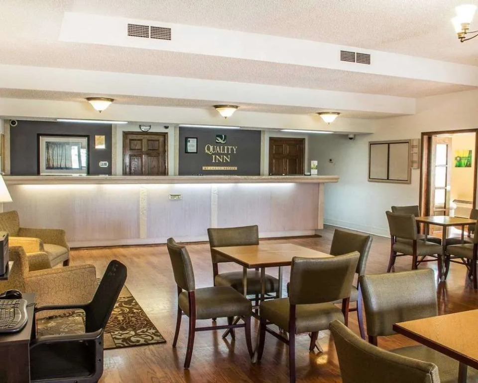 La Quinta Inn Tulsa East-41st Street