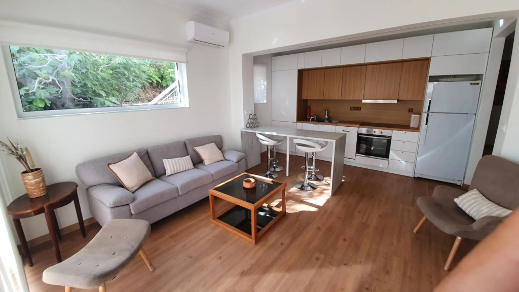 Family & Friends 4-Bedroom beach break!
