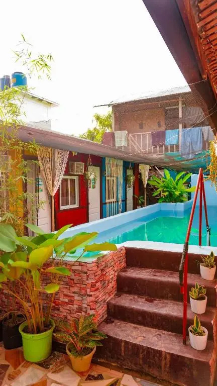 Mama Hostel & Guest House