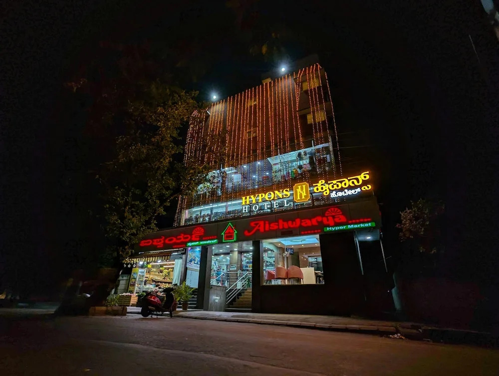 Hypons Hotel