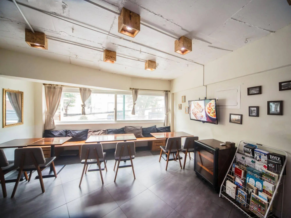 H HOSTEL Itaewon
