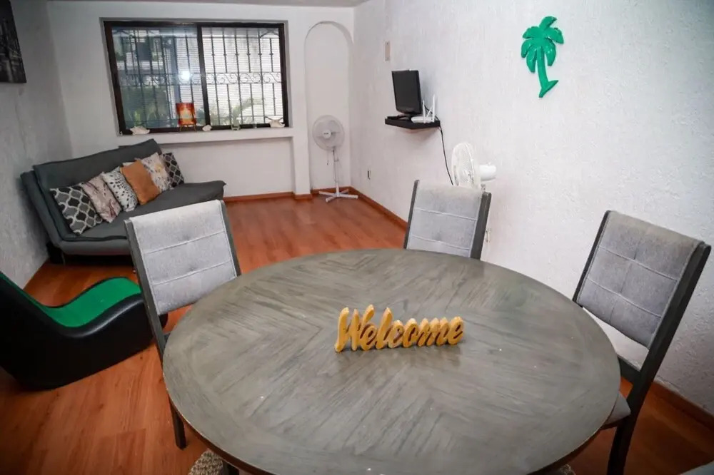 Casa en el centro Cancún cerca mercado 28