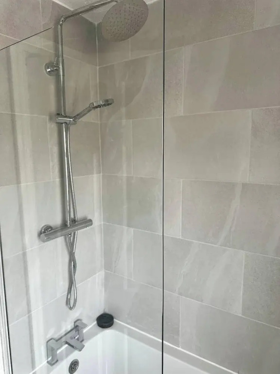 Hartlepool-3 bd House-sleeps5-free Parking&netflix