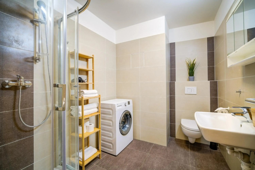 Urban Apartments by Homester