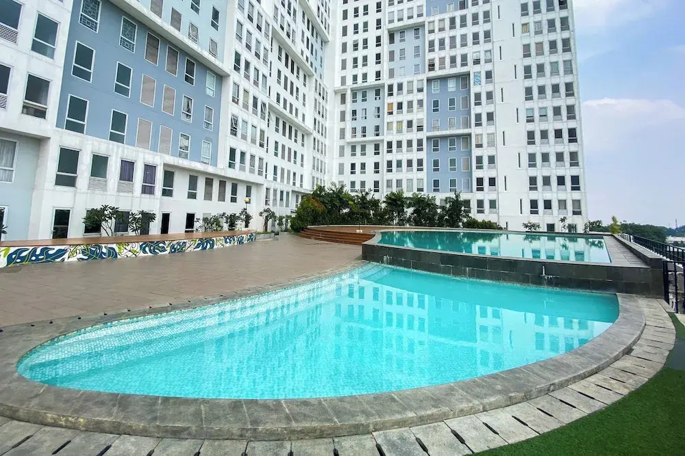 Good Deal And Strategic Studio At Patraland Urbano Apartment