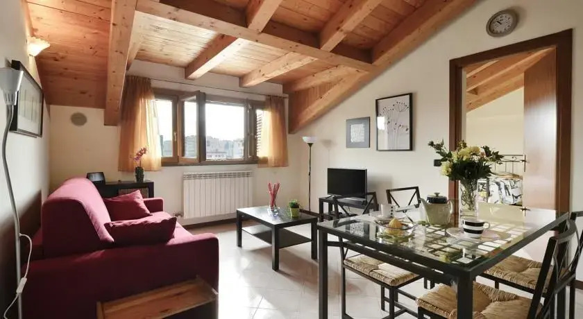 Sarca Halldis Apartment
