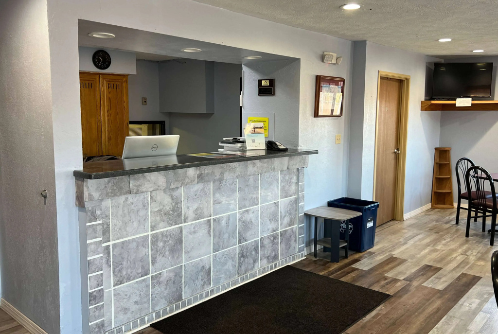 Super 8 by Wyndham Altoona