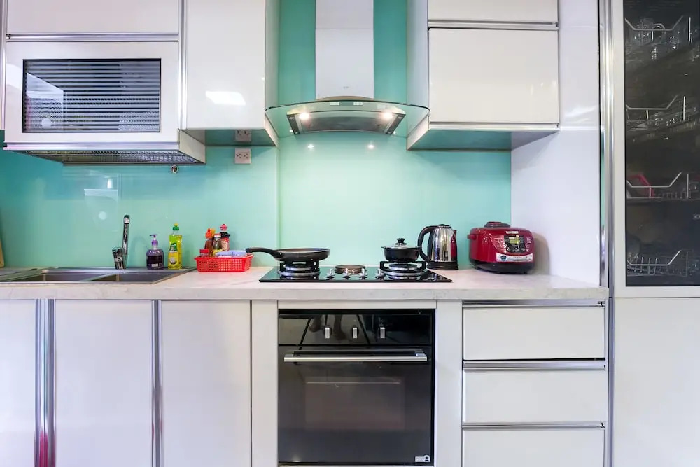 Sunrise City 2BR Luxury SWPool 30th