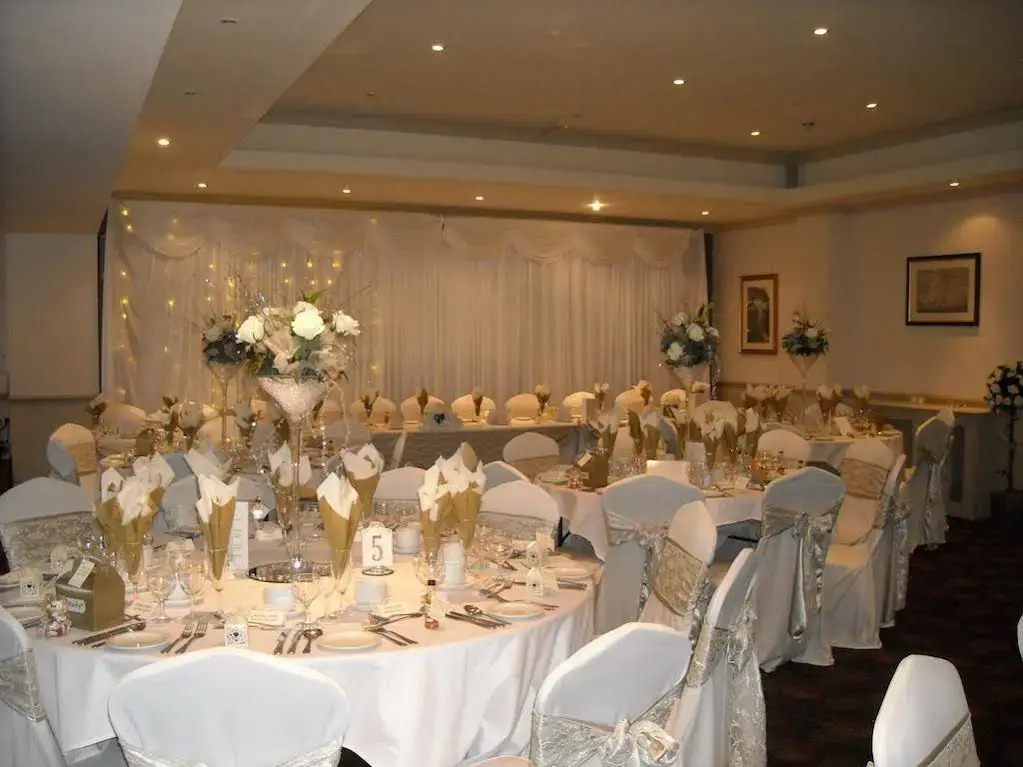 THE LORD NELSON HOTEL