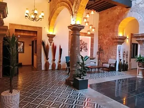Hotel Don Carlos