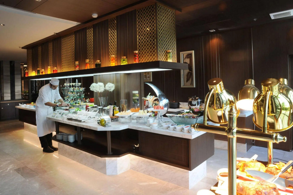 Al Meroz Hotel Bangkok - The Leading Halal Hotel