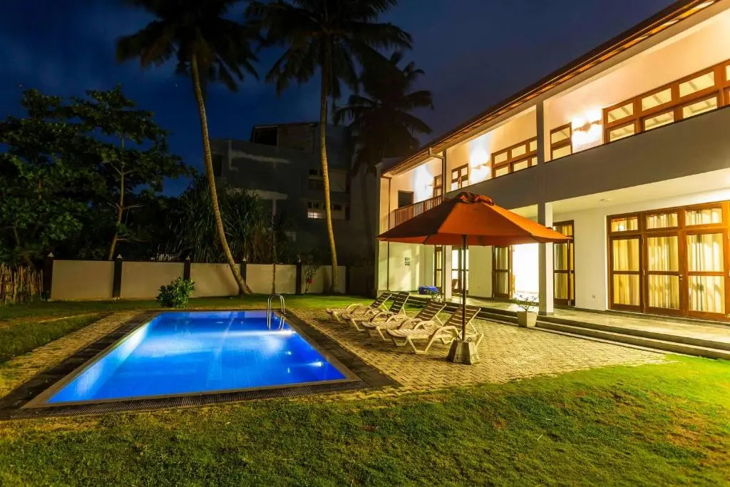 360 Surf Weligama Bay