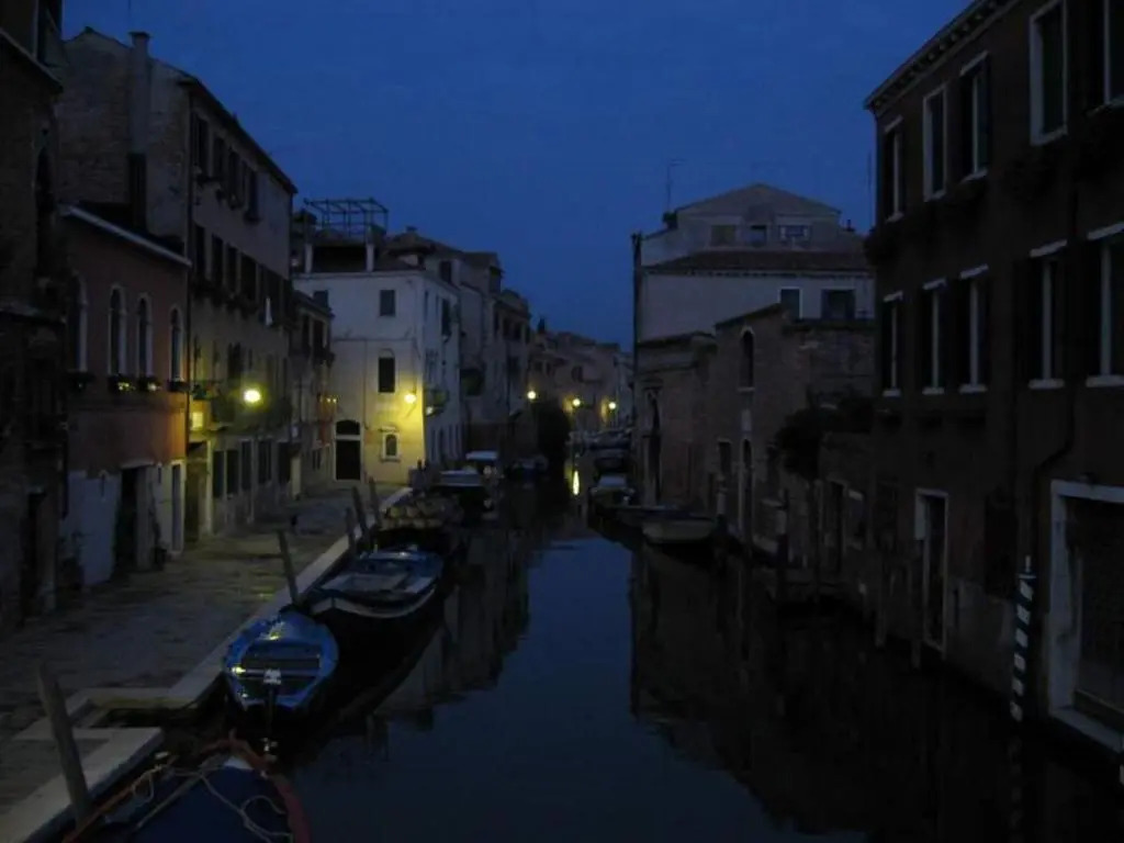 TINTORETTO 1 CON TERRAZZA SOPRA IL TETTO, 3 bagni, 3 grandi camere da letto, SUPER NUOVO