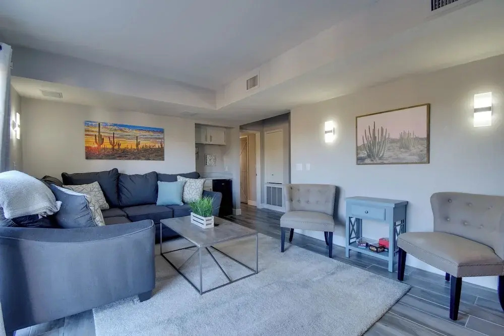 Mtn-View Snowbird Haven w/ Pool in Fountain Hills