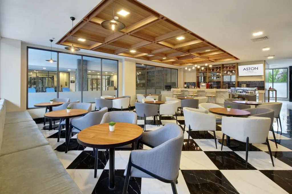 Aston Palu Hotel & Conference Center