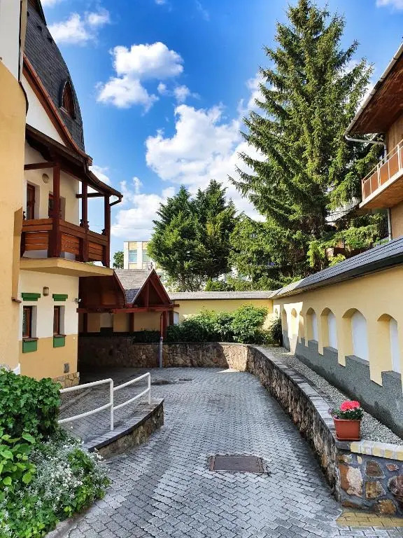 Pannonia Apartman