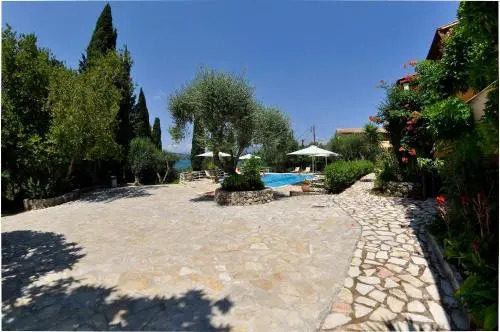 Egli Apartments