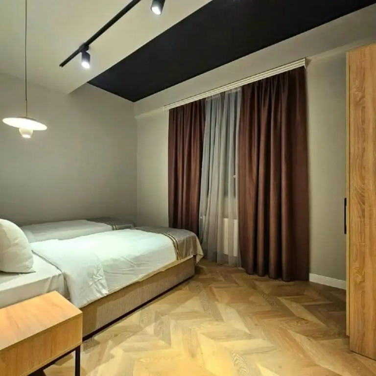 Luxury City Apart Hotel