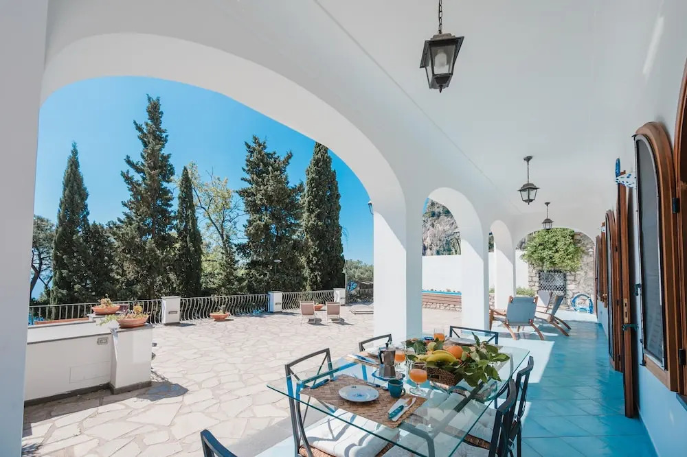 Villa Capri by MyVillaCollection