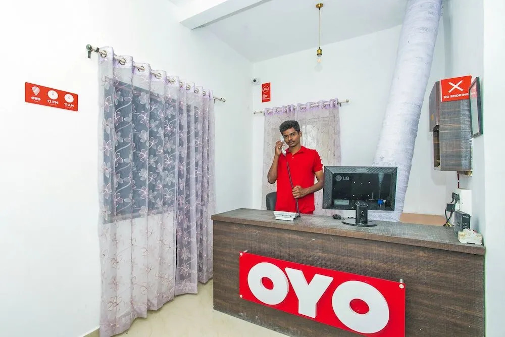 OYO 13934 Shri Krishna Hometel