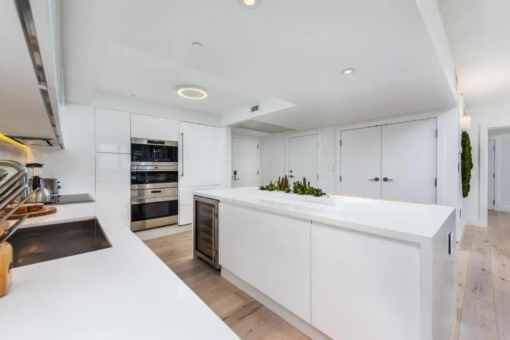 3 Bedroom Direct Ocean located at 1 Hotel & Homes Miami Beach -1440