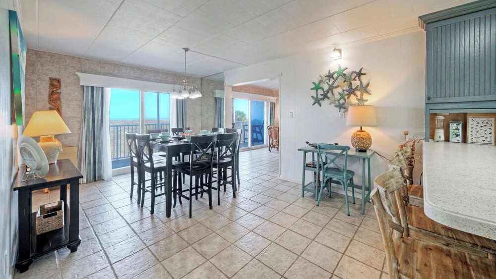 Serenity by the Sea 2-min Walk to Beach + Boardwalk + Golf Cart Zone 2 Pools + Basketball Access