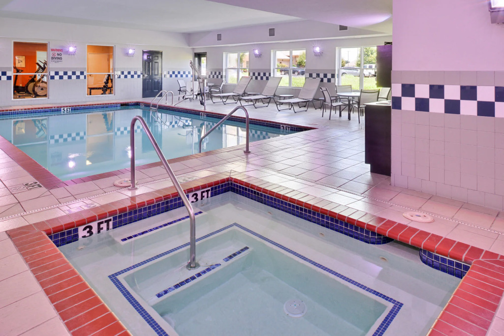 Comfort Inn & Suites Fayetteville-University Area