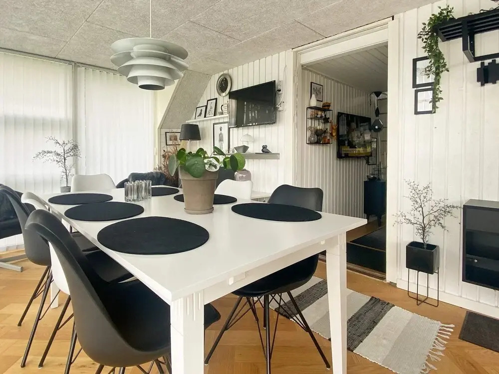 Quaint Holiday Home in Hemmet near Beach