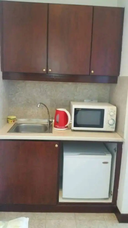 Rihanna service suite at times square