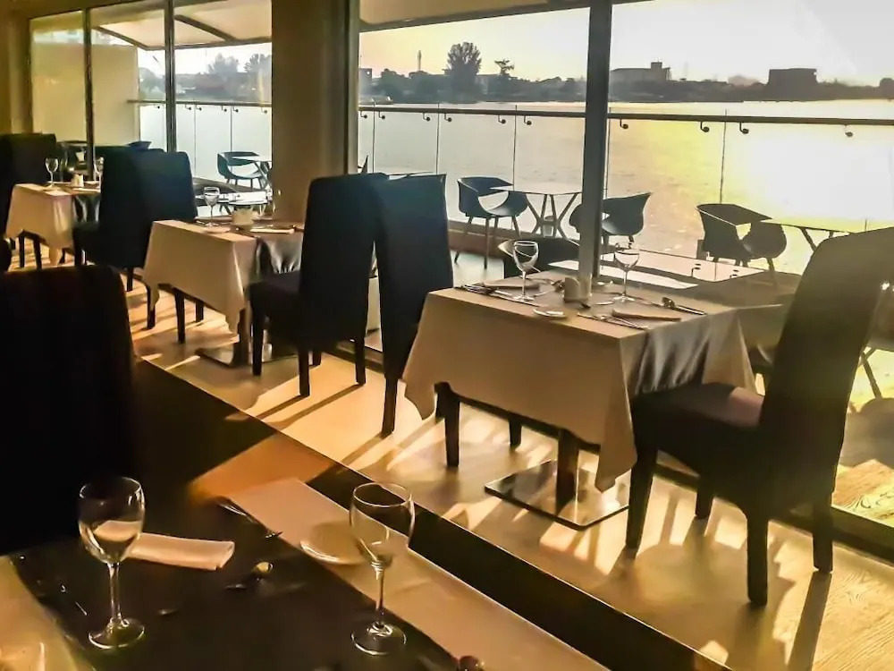 The Yacht Hotel
