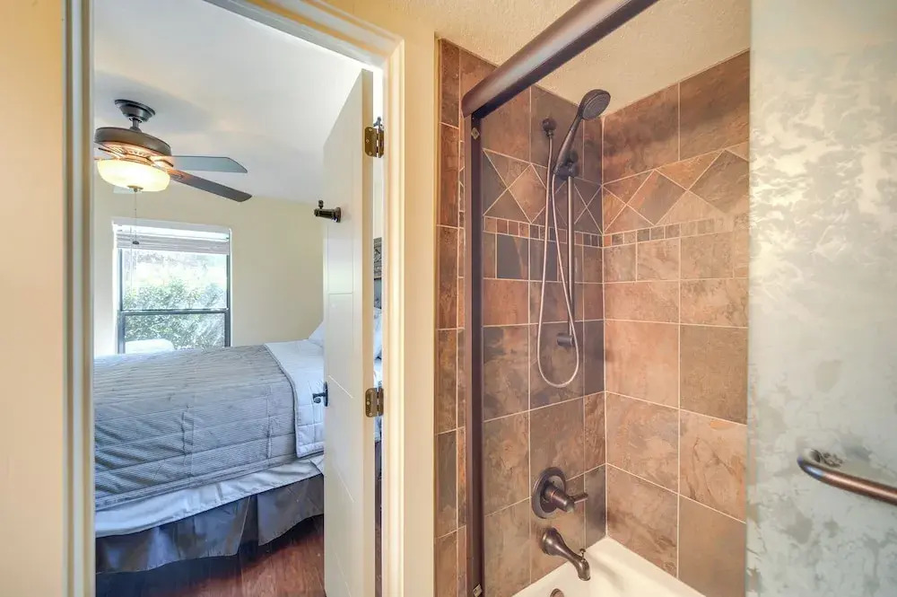 Townhome Near Lake LBJ w/ Deck & Patio!