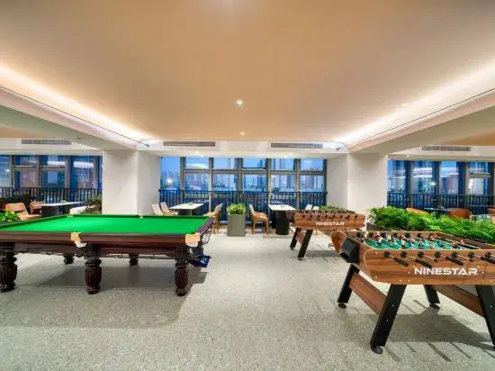 Yuhai Elegant Residence Fantawild Hangzhou Bay