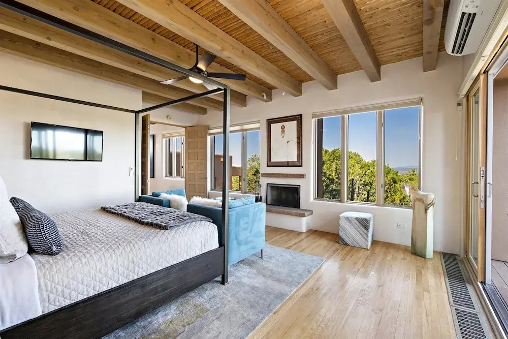 Enchantment - Stunning Views, Fantastic Outdoor Spaces, Four Fireplaces