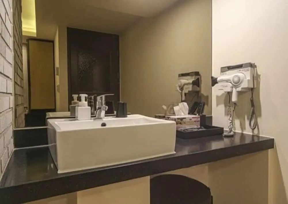 Razzi Hotel