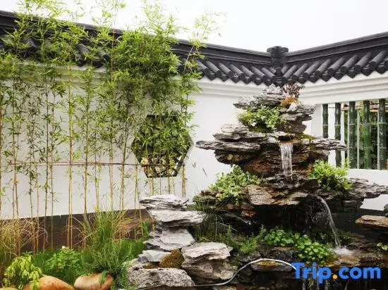 Shanghai shenzhuang B & B