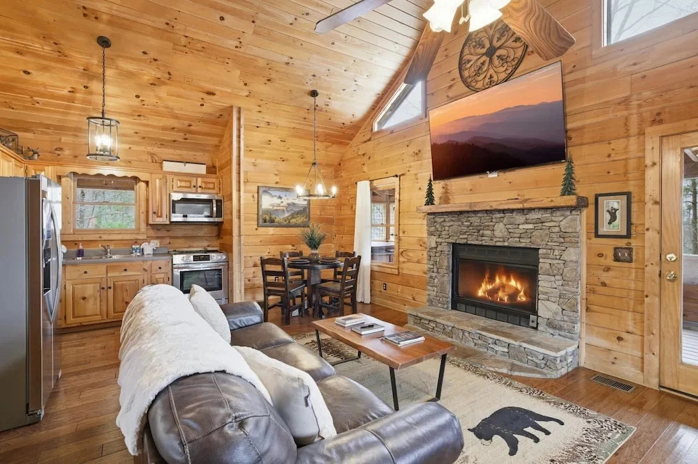 Smoky Grace 1 Bedroom Home