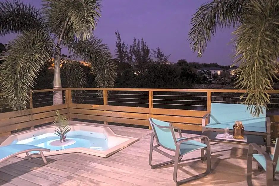 BUNGA-LODGE (bungalow 4* avec piscine privée)