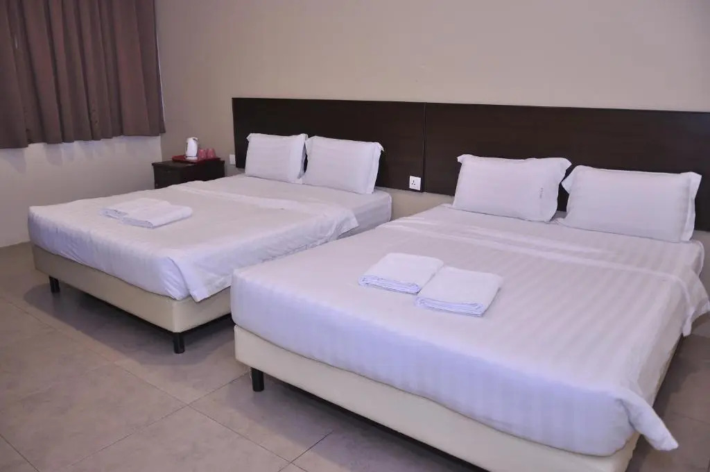 Kuching Transit Inn