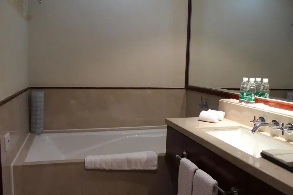 Daysun International Hotel