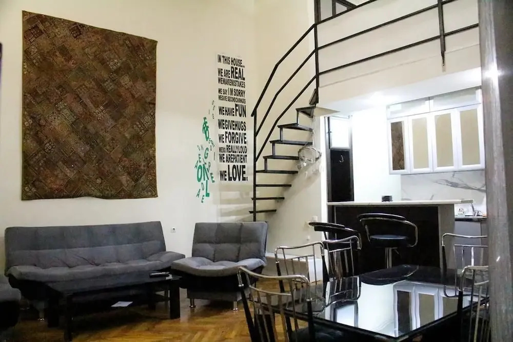 Duplex on Leonidze Street