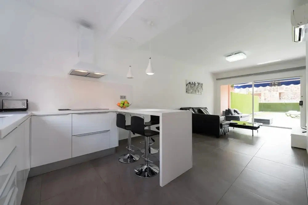 Duplex in Maspalomas Near Meloneras Beach