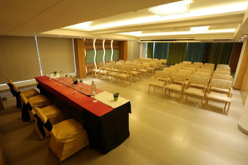 Pravasa hotel Indore