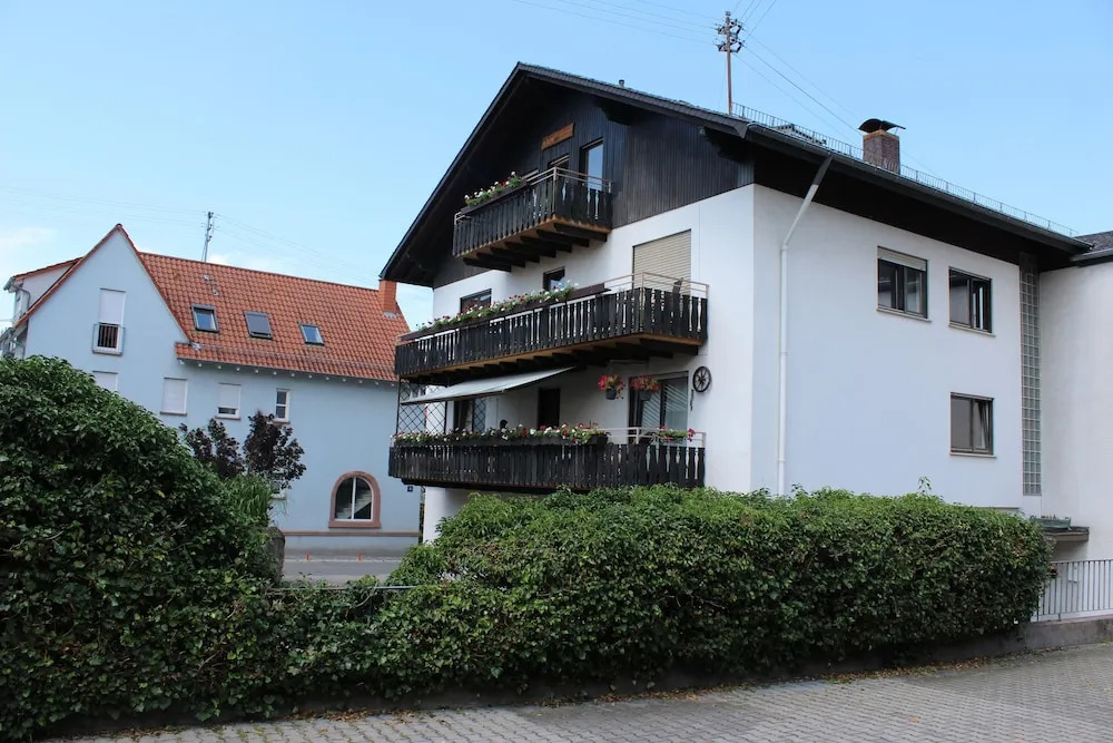 Gasthof und Pension zum Löwen