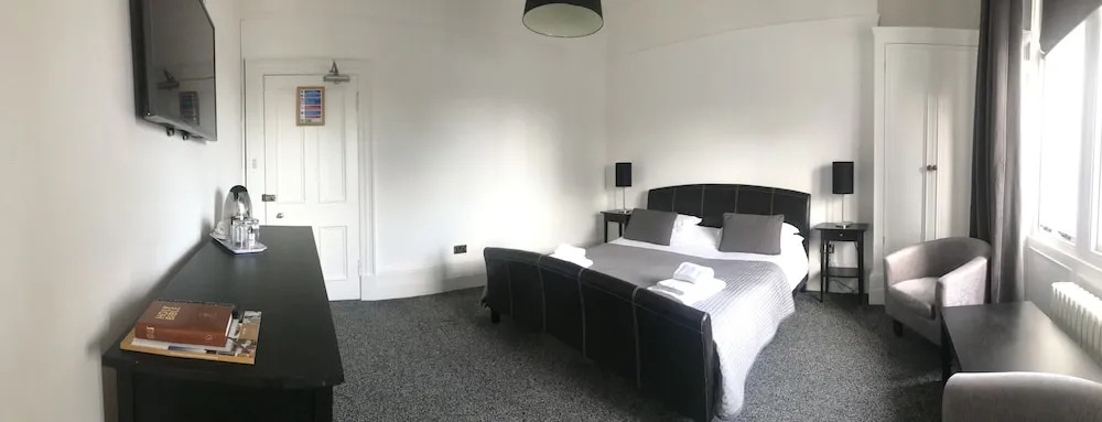 The Graeme Hotel