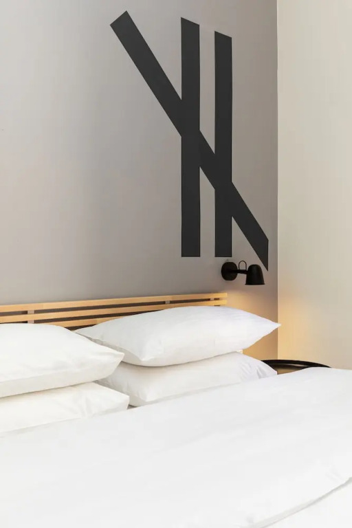 Vista by halu' Spacious City Centre Home