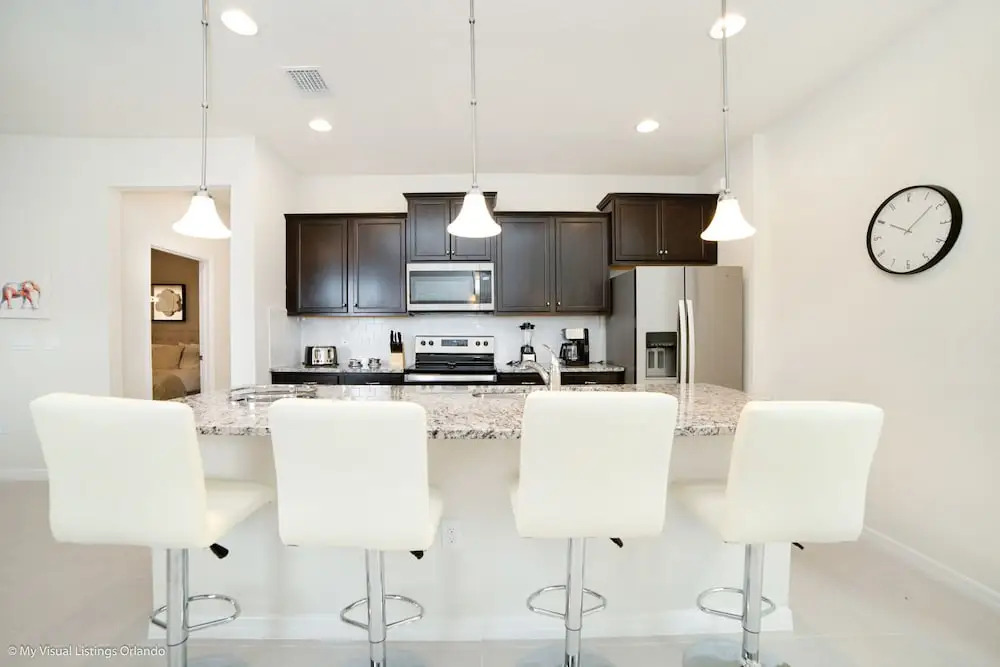 Gorgeous Family Home With Private Pool Ww105